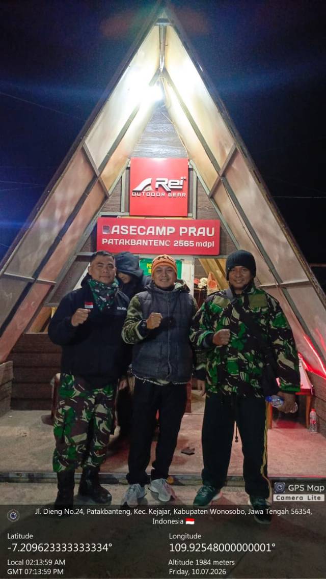 kasi-trantib-kecamatan-kejajar-laksanakan-patroli-wilayah-di-bc-gunung-prau-via-patak-banteng